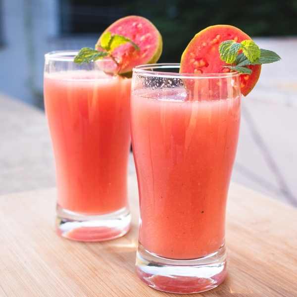 Guava & Lychee Tropical Drink recipe